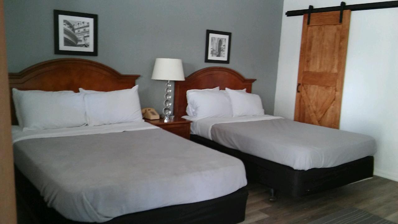The Oak Motel Ла Грейндж Екстериор снимка